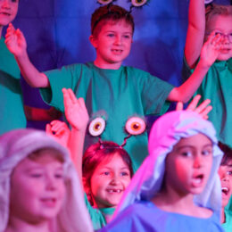 Year2Nativity 01757